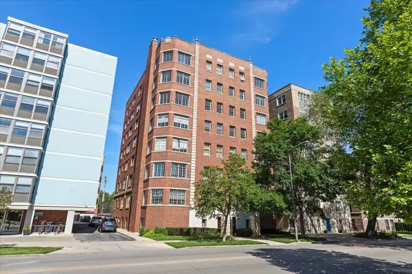 1426 Chicago AVE #5S, Evanston, IL 60201