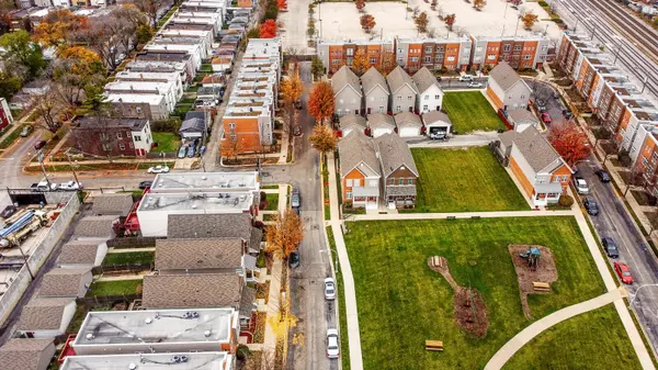Chicago, IL 60639,5311 W Galewood AVE
