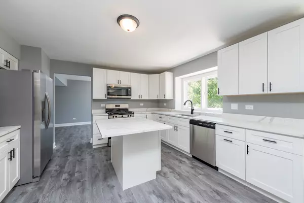 Antioch, IL 60002,43356 N Melva AVE