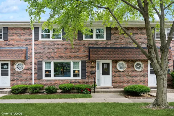 1120 Superior ST, Oak Park, IL 60302