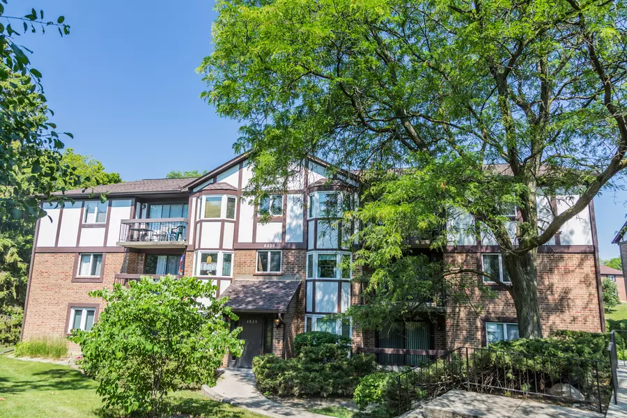 6820 Joliet RD #11, Indian Head Park, IL 60525