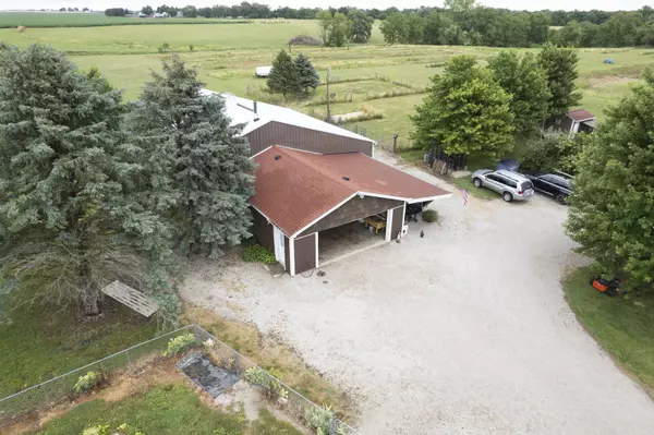 Varna, IL 61375,1800 Pigeon Creek RD