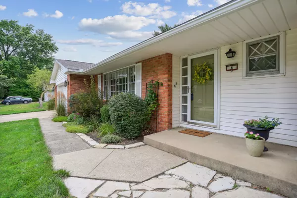 Champaign, IL 61821,6 O'CONNOR CT