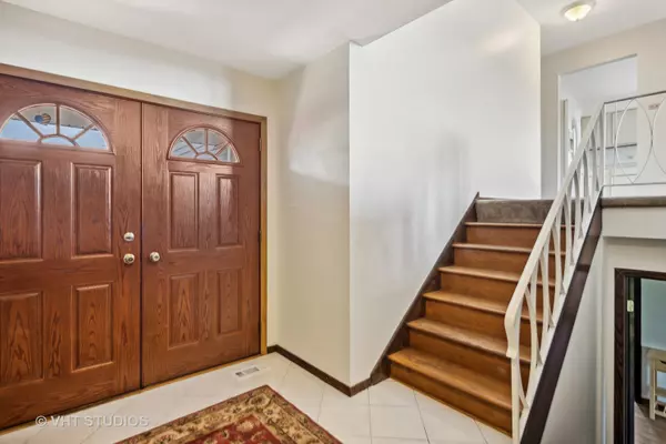 Addison, IL 60101,1140 W Westwood TRL