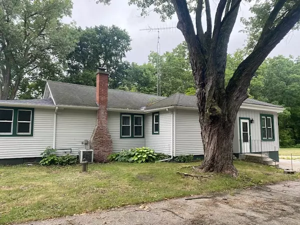 2785 S IL RTE 2, Oregon, IL 61061