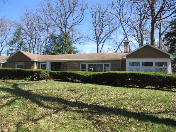 29W600 US Highway 20, Elgin, IL 60120