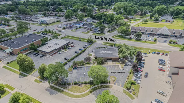 Elgin, IL 60123,1800 Larkin AVE