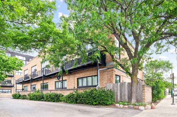 2620 N CLYBOURN AVE #101, Chicago, IL 60614