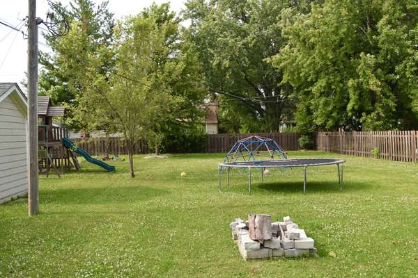 Wood Dale, IL 60191,369 W Itasca ST