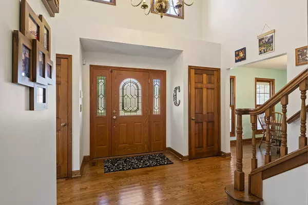 Schaumburg, IL 60173,1509 Sandburg DR