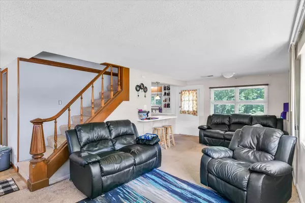 Catlin, IL 61817,103 W Center ST