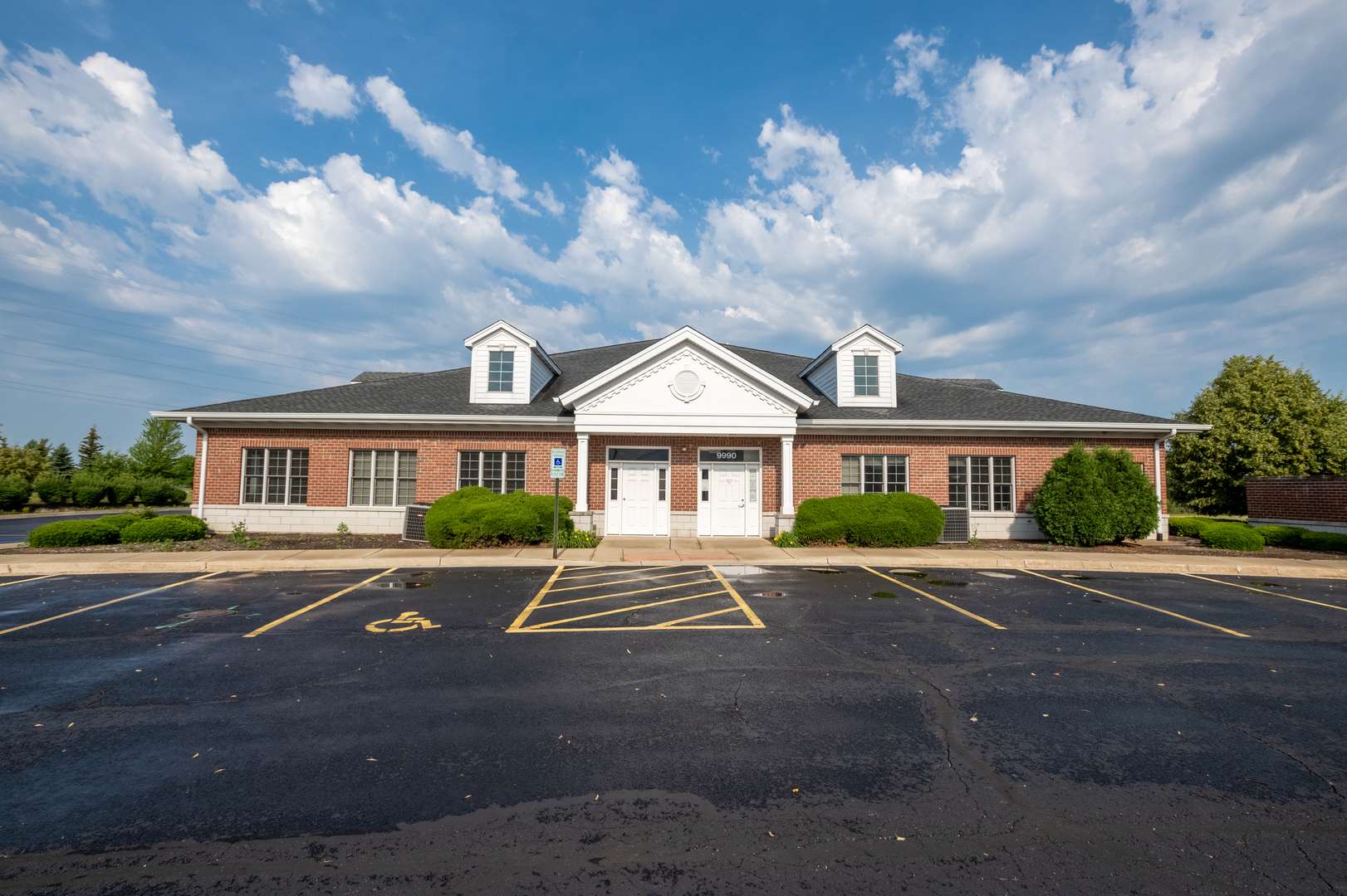 9990 190th ST #B, Mokena, IL 60448