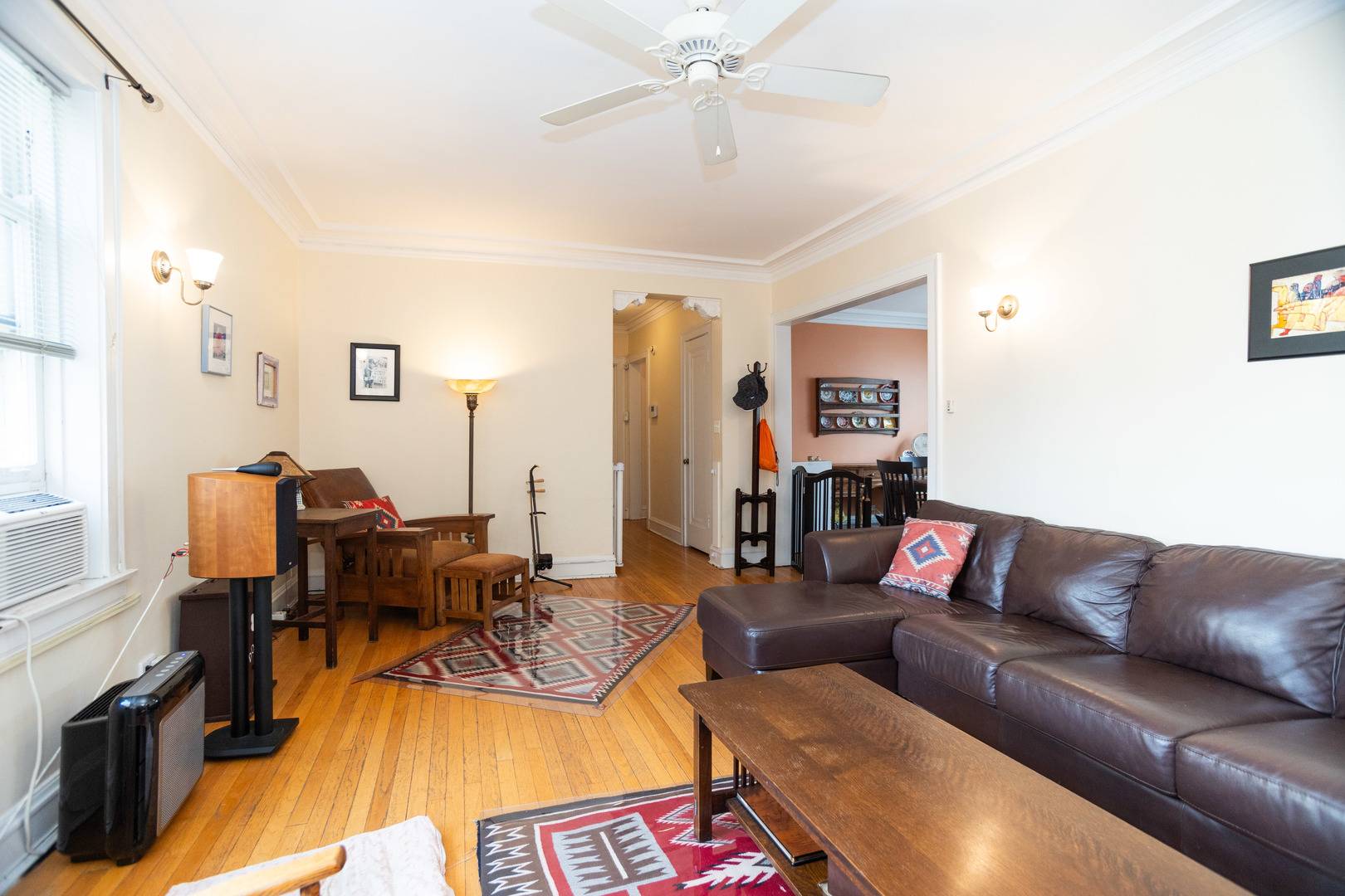 Evanston, IL 60202,821 Forest AVE #2E