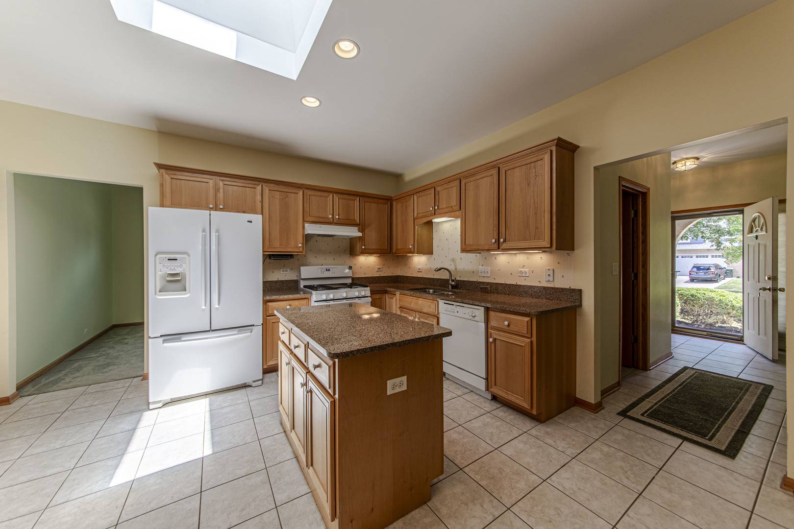 Woodridge, IL 60517,8142 Rutherford DR