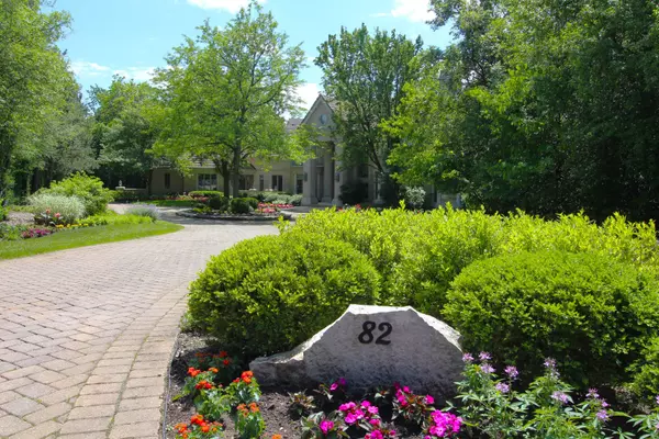 Oak Brook, IL 60523,82 Breakenridge Farm