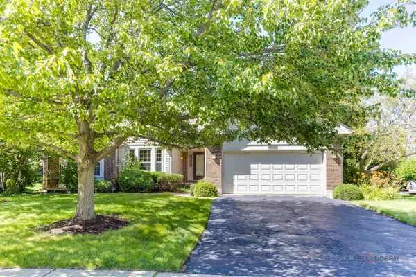 Gurnee, IL 60031,17636 W WESTWIND DR