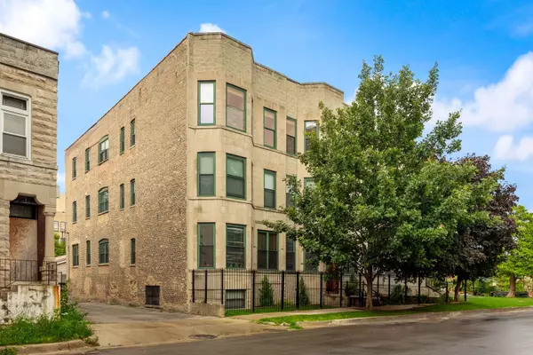 112 S Saint Louis AVE #7, Chicago, IL 60624