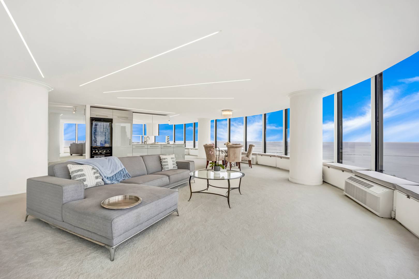 Chicago, IL 60611,505 N Lake Shore DR #4106-07