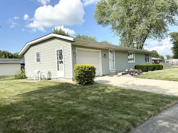 Bradley, IL 60915,1379 Dove CT