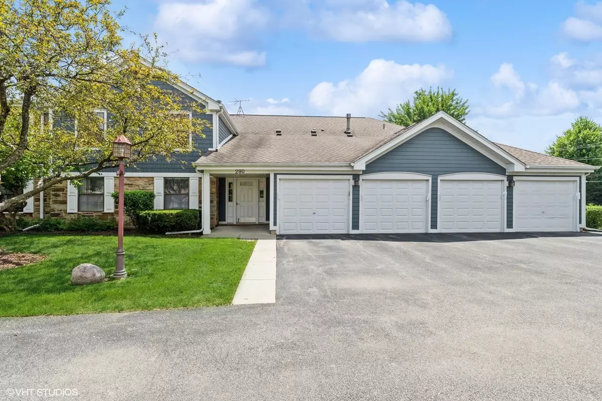 Schaumburg, IL 60193,290 Middlebury CT #D1