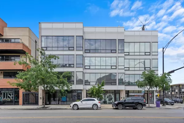 1406 W Chicago AVE #2, Chicago, IL 60642