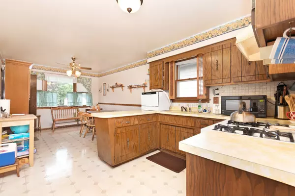 Alsip, IL 60803,11226 S Avon AVE