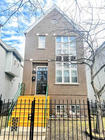 4137 S Ellis AVE, Chicago, IL 60653