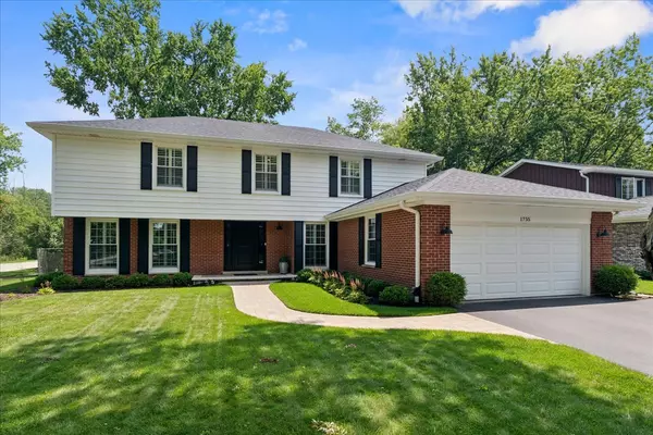 1755 Portage PASS, Deerfield, IL 60015