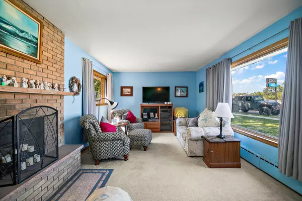 Manteno, IL 60950,440 N Maple ST