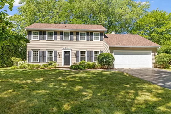 Wheaton, IL 60189,2S450 Kiowa DR
