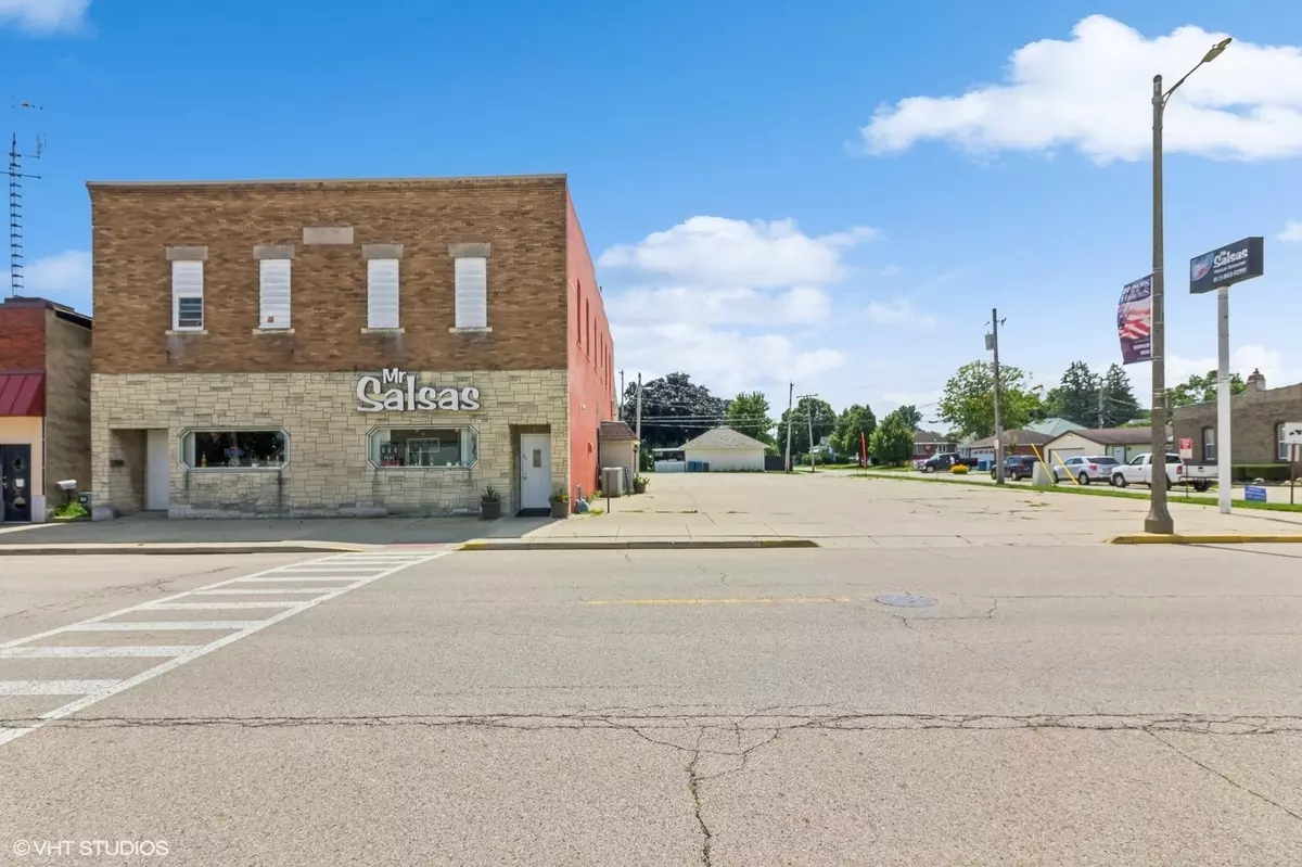 Oglesby, IL 61348,309 E Walnut ST