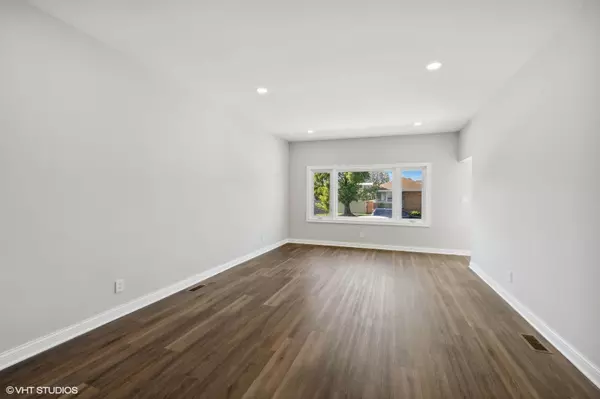 Summit, IL 60501,7440 W 56th PL