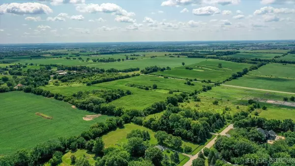 Oswego, IL 60543,001 Wooley RD
