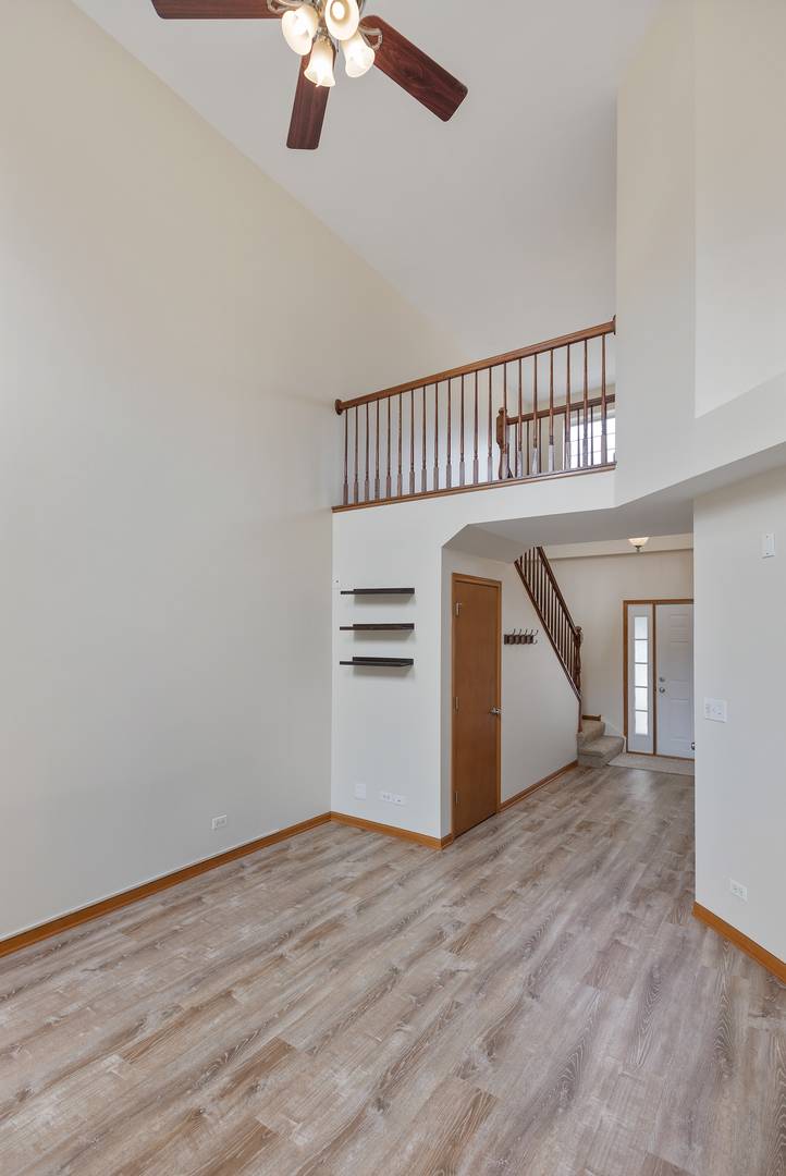 Pingree Grove, IL 60140,593 LANCASTER DR