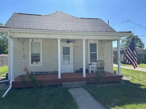 Sidney, IL 61877,104 N Harrison ST