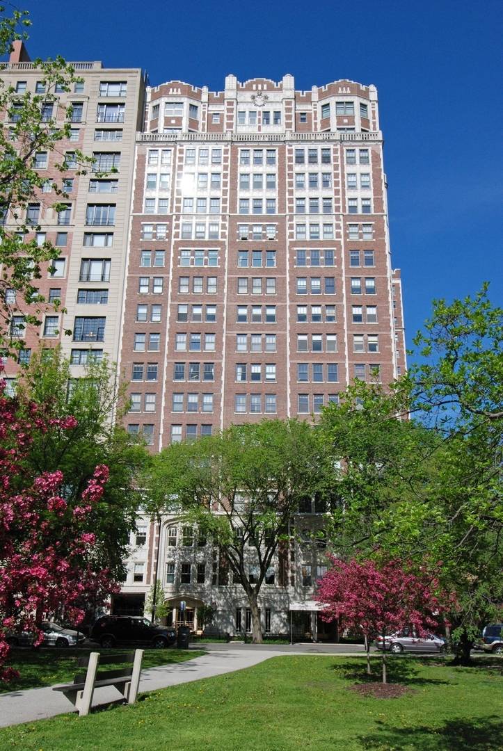 2440 N LAKEVIEW AVE #8F, Chicago, IL 60614