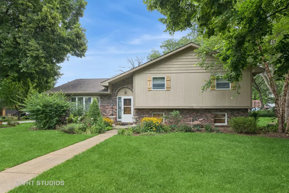 Island Lake, IL 60042,27670 N Hickory ST