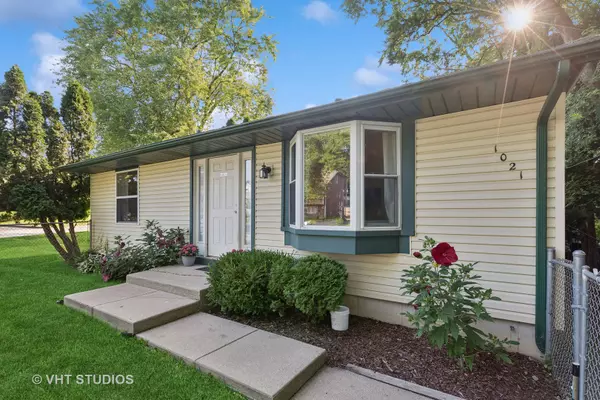 Wauconda, IL 60084,1021 James ST