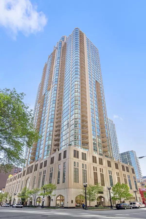 21 E Huron ST #3503,  Chicago,  IL 60611