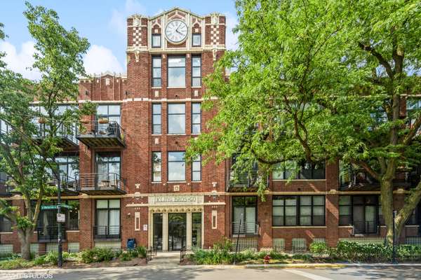 2300 W Wabansia AVE #132,  Chicago,  IL 60647