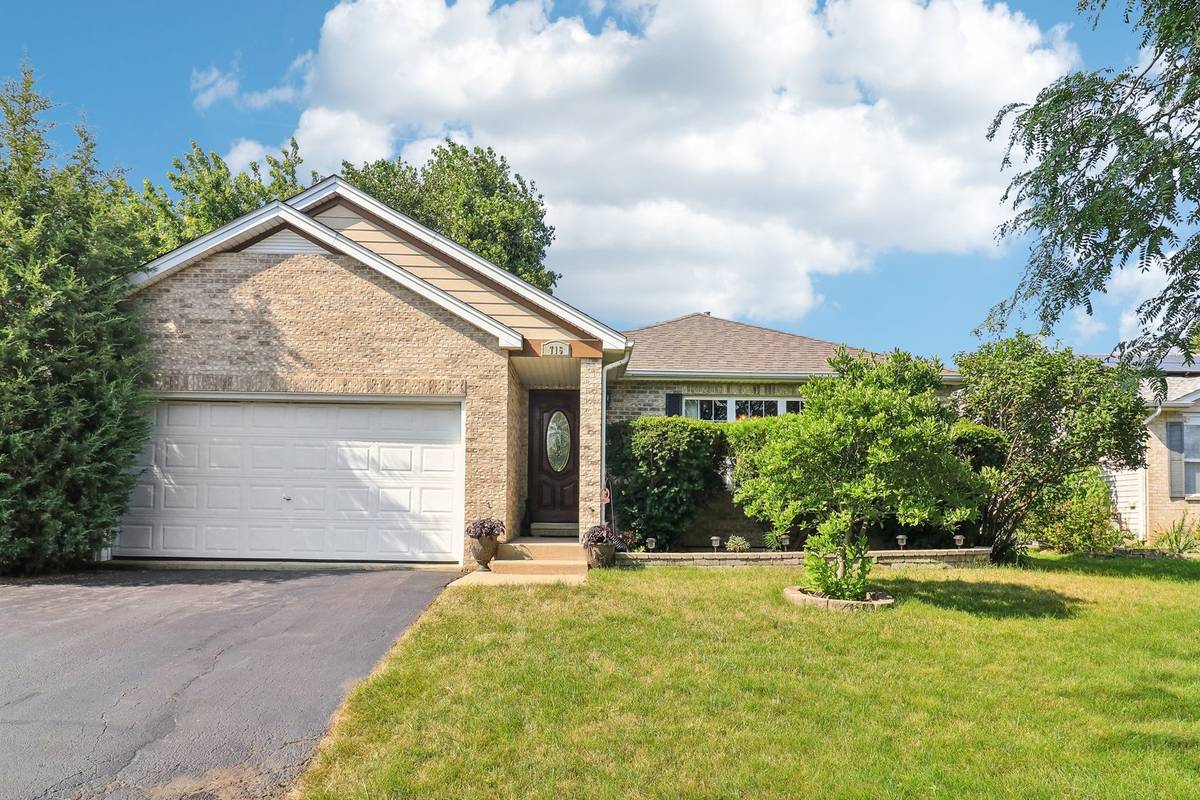 Round Lake Heights, IL 60073,716 Ottawa DR