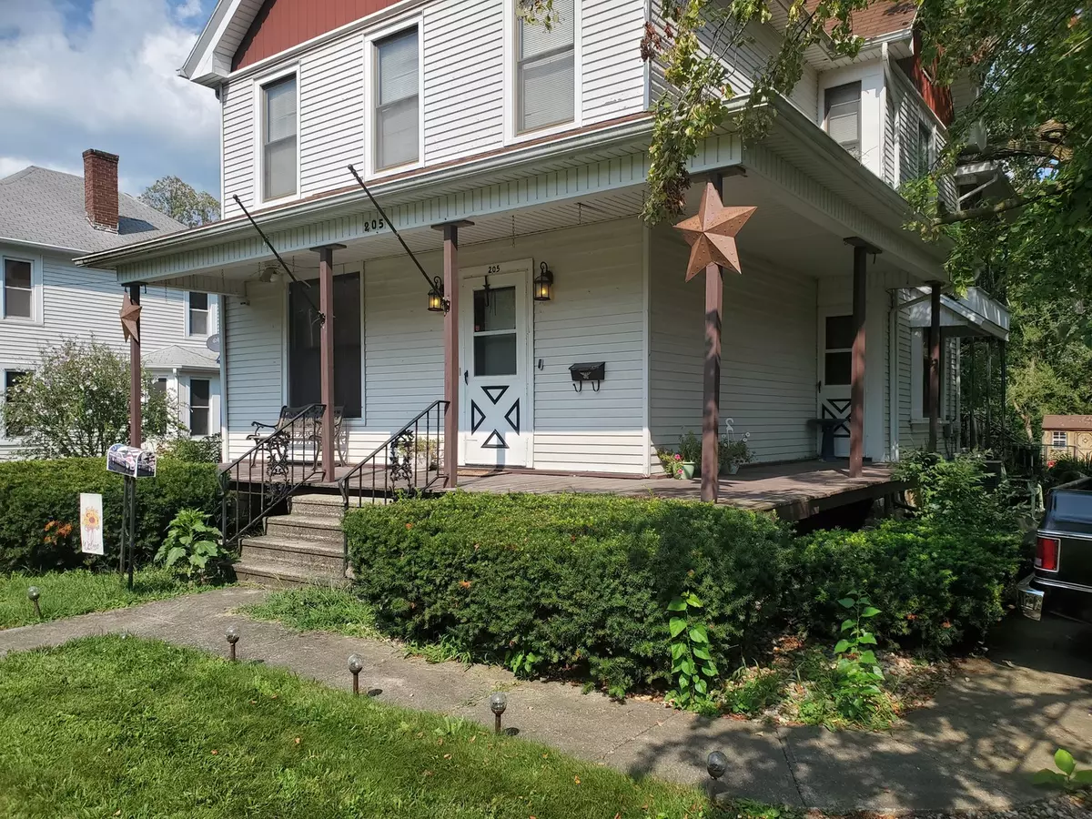 Onarga, IL 60955,205 S Poplar ST