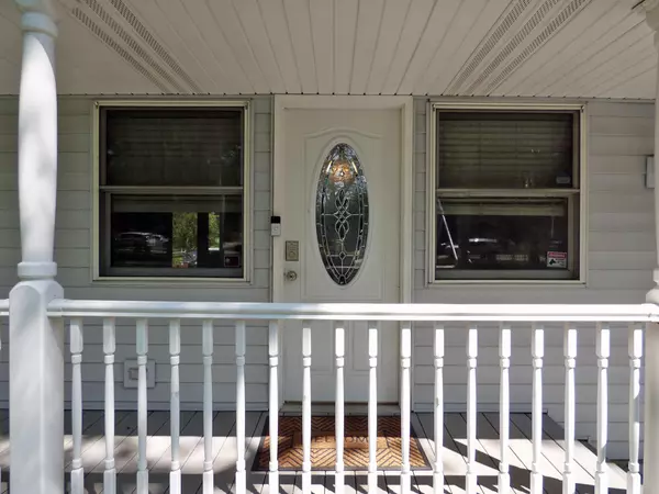 Warrenville, IL 60555,2S411 Riverside AVE
