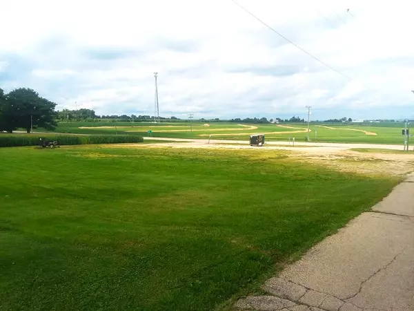 Ashton, IL 61006,1003 Cartwright AVE