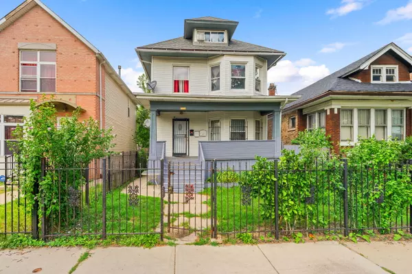Chicago, IL 60651,5412 W Thomas ST