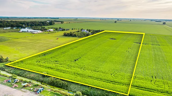 Sycamore, IL 60178,000 Lukens RD