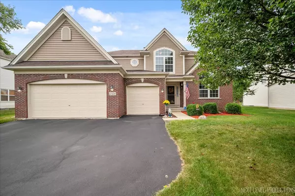 2526 Imgrund RD, North Aurora, IL 60542