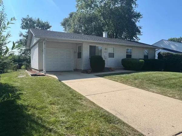 6620 Appletree ST, Hanover Park, IL 60133