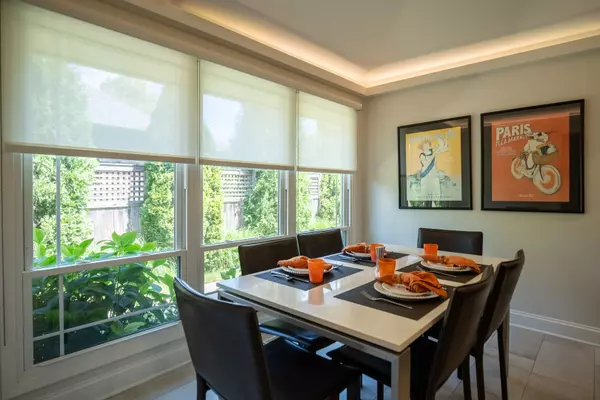 3755 Charles DR Northbrook, IL 60062