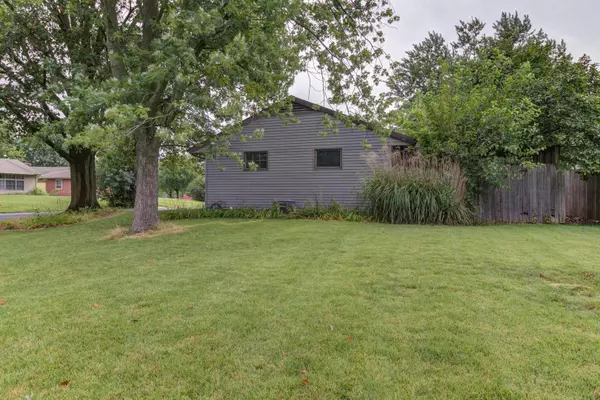 Urbana, IL 61801,1201 Eastern DR
